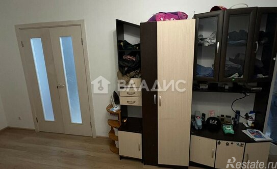 Продажа 1-комн квартиры на вторичном рынке улица Александры Монаховой,  д. 96 к2