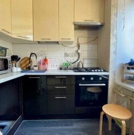 Продажа 3-комн квартиры на вторичном рынке улица Васи Алексеева