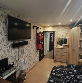 Продажа 1-комн квартиры на вторичном рынке Киришский район, Восточная улица,  д. 4