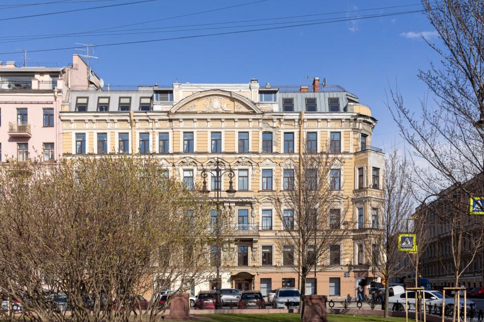 Продажа 5-комн квартиры на вторичном рынке Итальянская ул,  д. 14