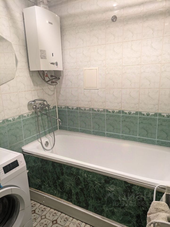 Продажа 3-комн квартиры на вторичном рынке пос. Калинина, Люберцы,  д. 37