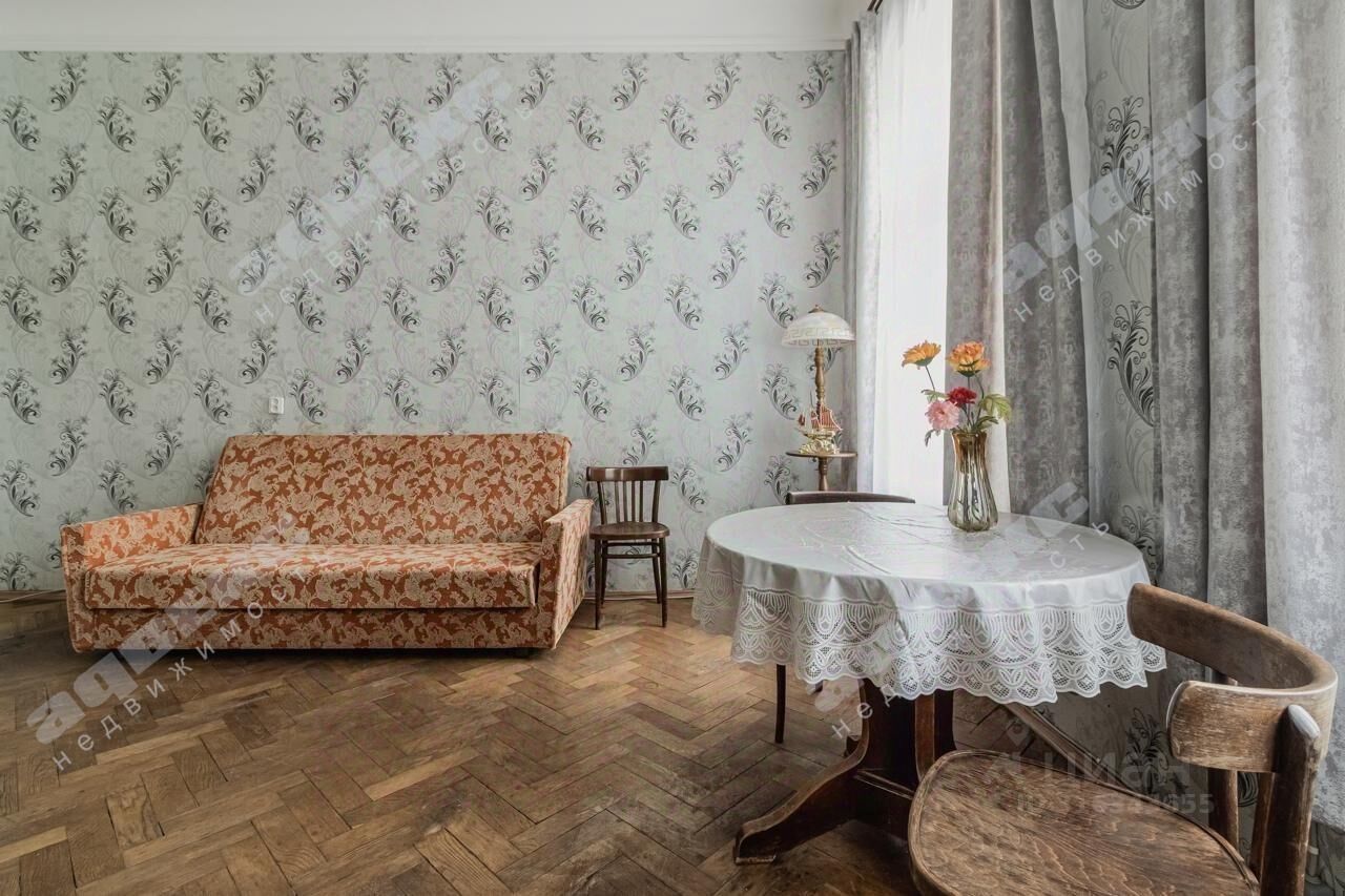 Продажа 3-комн квартиры на вторичном рынке Фурштатская улица, 54