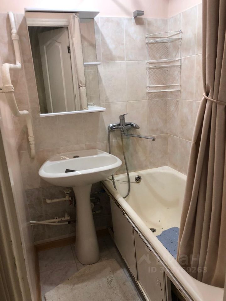 Аренда 1-комн квартиры на вторичном рынке Веерная улица, 32К2