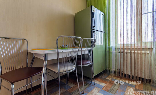 Аренда 2-комн квартиры на вторичном рынке Новодевичий проезд,  д. 6