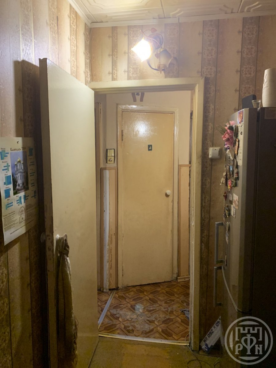 Продажа 3-комн квартиры на вторичном рынке Пушкин г., Железнодорожная ул. ,  д. 68