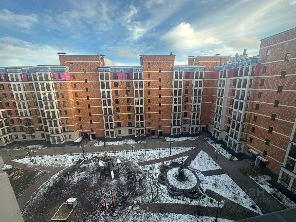 Аренда 2-комн квартиры на вторичном рынке Опалиха мкр, улица Пришвина, 14