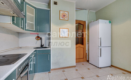 Продажа 2-комн квартиры на вторичном рынке улица Академика Капицы,  д. 22