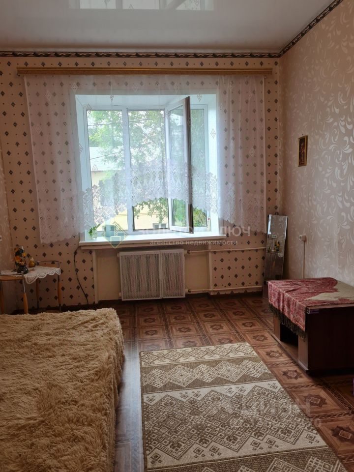Продажа комнаты Запрудня пгт, переулок Пролетарский, 18
