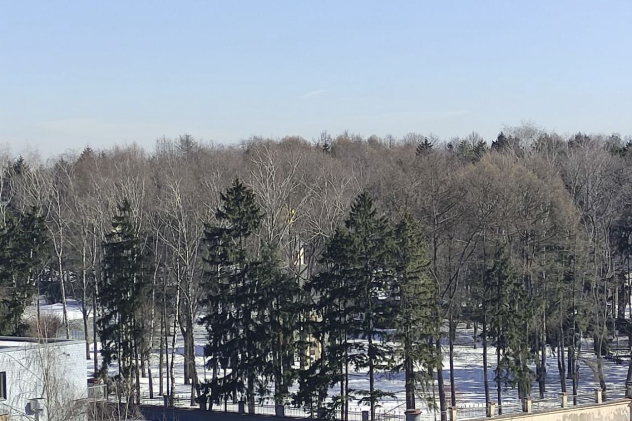 Продажа 4-комн квартиры на вторичном рынке Мосфильмовская улица, 1к8