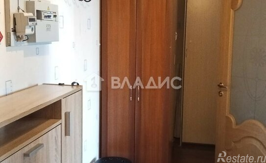 Продажа 1-комн квартиры на вторичном рынке Альпийский переулок,  д. 32