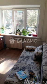 Продажа 1-комн квартиры на вторичном рынке Чехов, ул. Полиграфистов,  д. 4