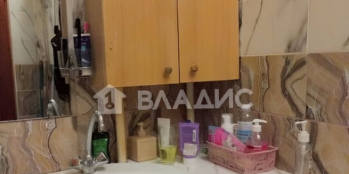 3-комн квартира Нарвский пр-кт,  д. 25