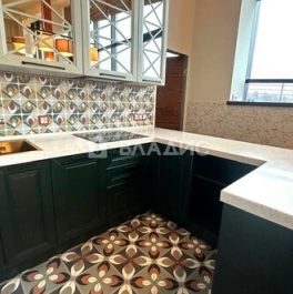 Продажа 6-комн квартиры на вторичном рынке Новогорск, ул Ивановская,  д. 51,  к. 1