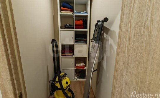 Продажа 3-комн квартиры на вторичном рынке Рождественская ул,  д. 8