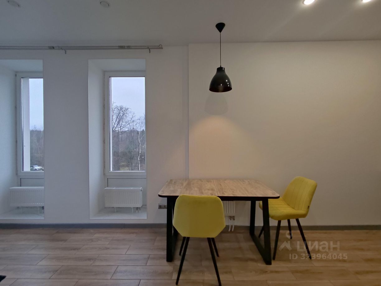 Аренда 2-комн квартиры на вторичном рынке Витро Вилладж База отдыха, к7