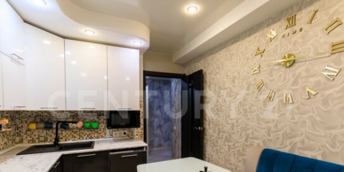 2-комн квартира Комсомольская 2-я ул,  д. 40,  к. 1