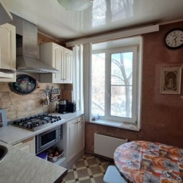 Продажа 3-комн квартиры на вторичном рынке ул Плеханова,  д. 18,  к. 2