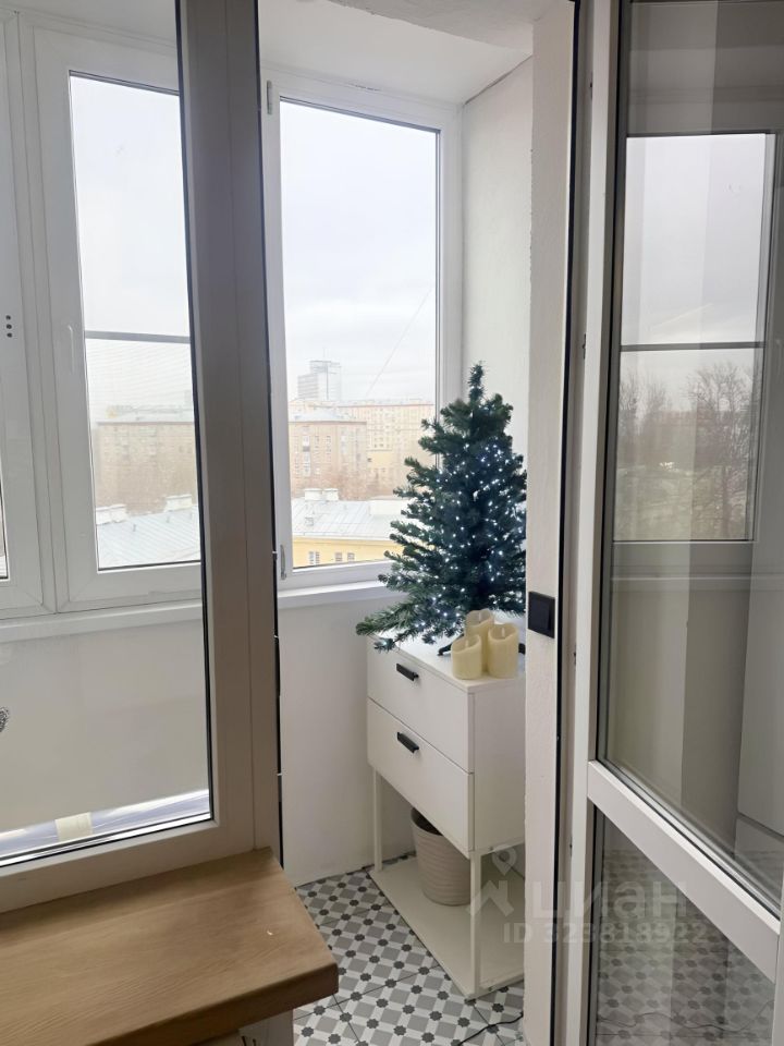 Продажа 2-комн квартиры на вторичном рынке улица Сайкина, 4