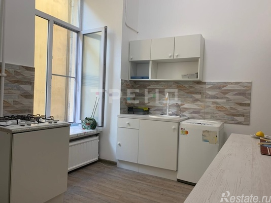 Продажа 3-комн квартиры на вторичном рынке Владимирский пр-кт,  д. 13