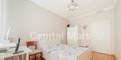 3-комн квартира улица Гиляровского,  д. 7