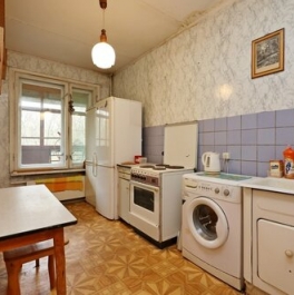 Продажа 3-комн квартиры на вторичном рынке Сетуньский 2-й проезд,  д. 11