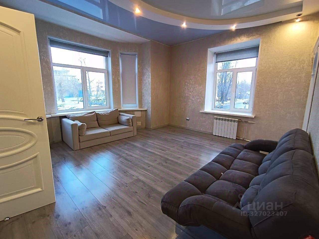 Продажа 3-комн квартиры на вторичном рынке Константиновский проспект, 20а