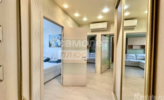 Продажа 3-комн квартиры на вторичном рынке улица Декабристов