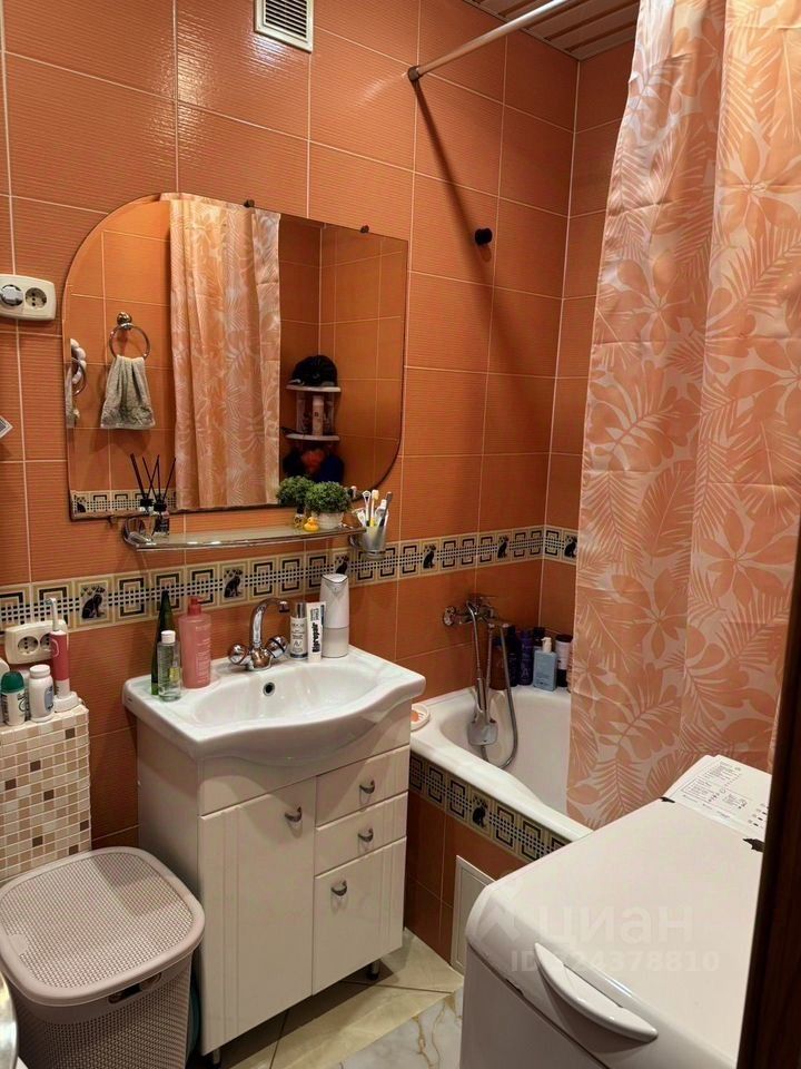 Продажа 2-комн квартиры на вторичном рынке Рябово городской поселок, улица Школьная, 8