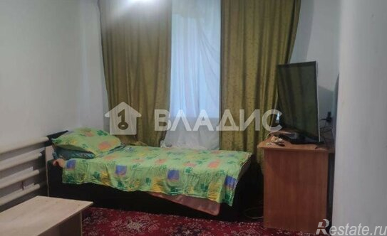 Продажа 2-комн квартиры на вторичном рынке Лосино-Петровский, улица Строителей,  д. 9