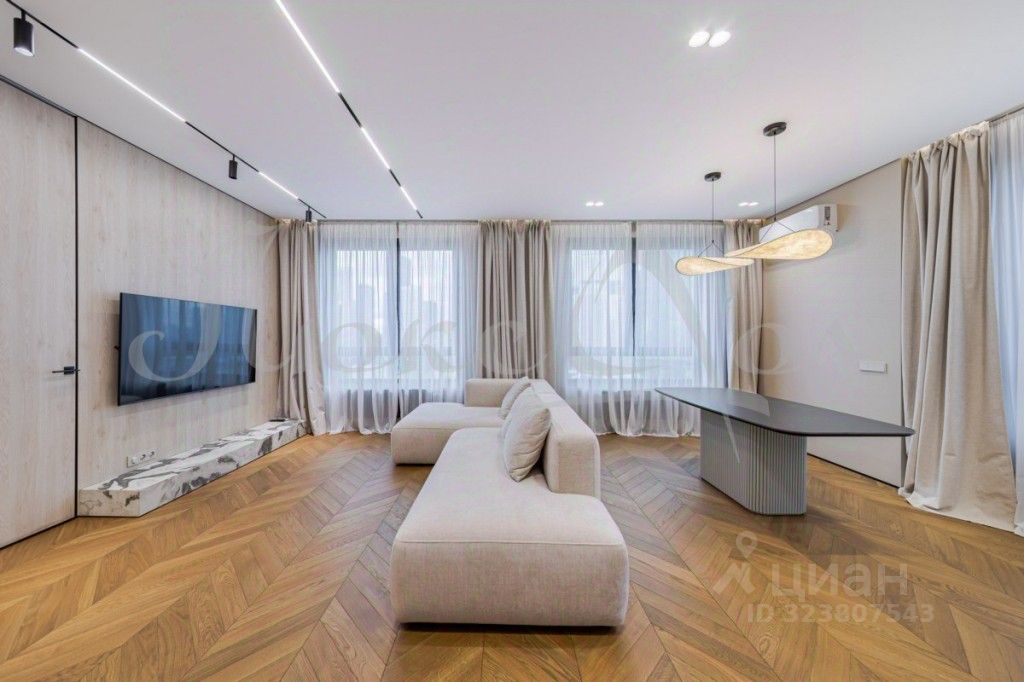 Продажа 2-комн квартиры на вторичном рынке Большая Филевская улица, 3к2