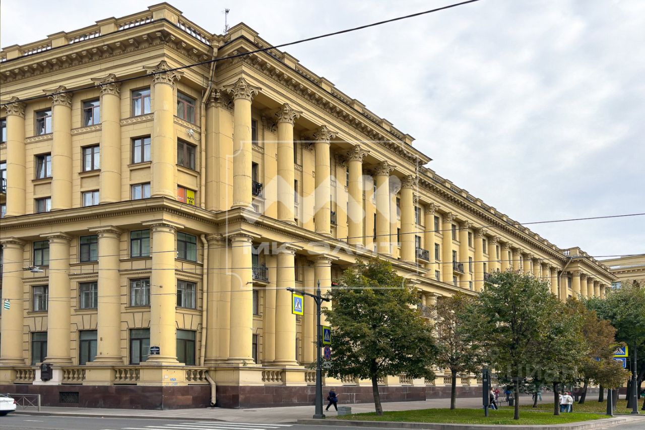 Продажа 3-комн квартиры на вторичном рынке улица Куйбышева, 1/5