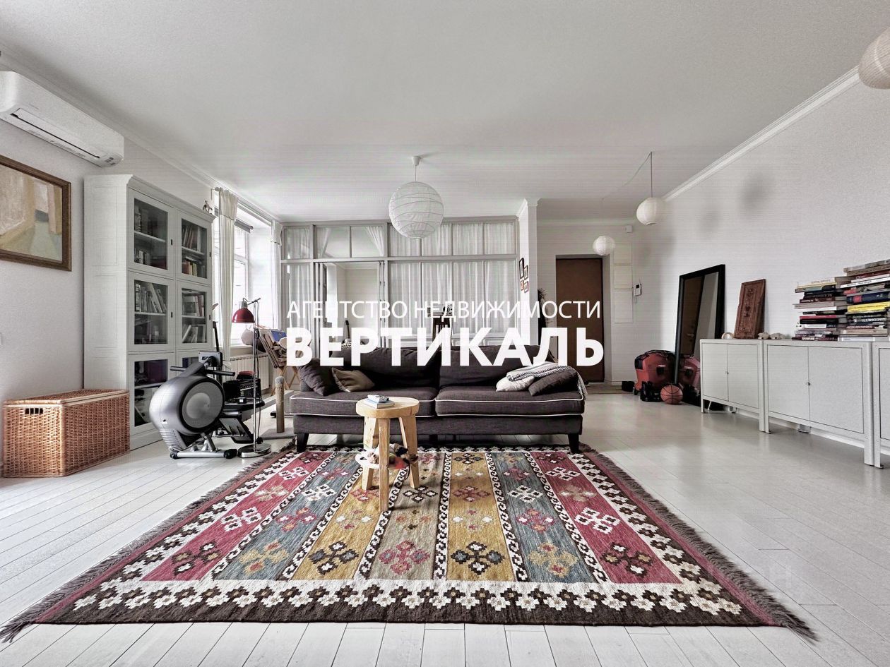 Продажа 3-комн квартиры на вторичном рынке площадь Победы, 1кА