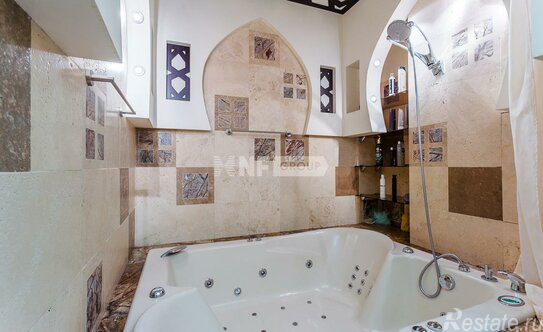 Продажа 3-комн квартиры на вторичном рынке Зачатьевский 1-й пер,  д. 6,  к. 1