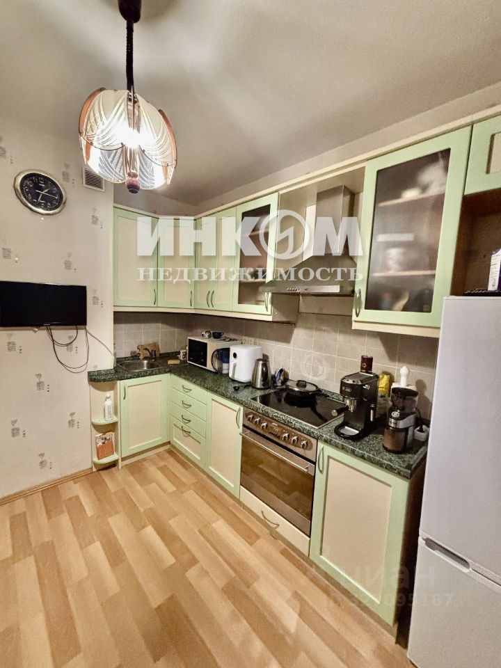 Продажа 2-комн квартиры на вторичном рынке Новокосинская улица, 15К2