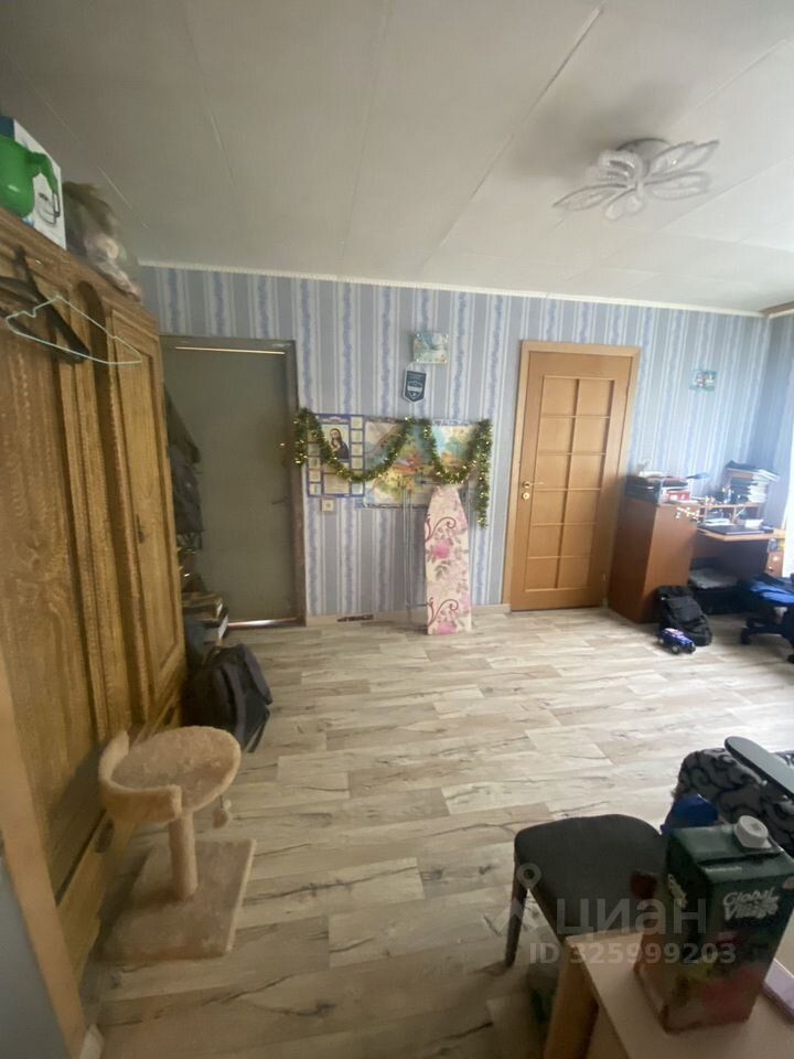 Продажа 3-комн квартиры на вторичном рынке д. Нурма, 1