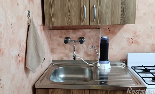 Продажа 1-комн квартиры на вторичном рынке улица Маршала Захарова,  д. 8 с1