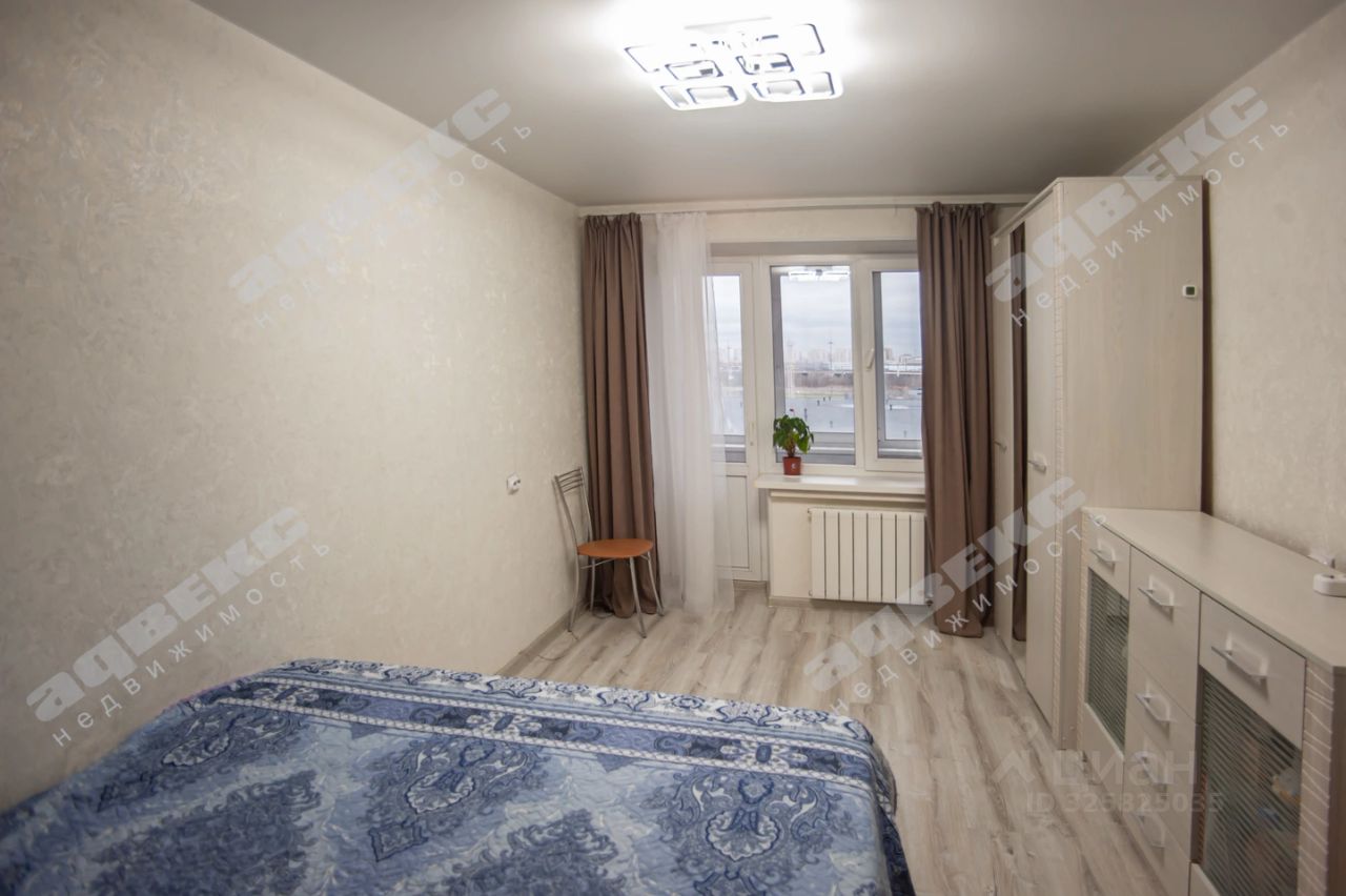 Продажа 2-комн квартиры на вторичном рынке Штурманская улица, 30