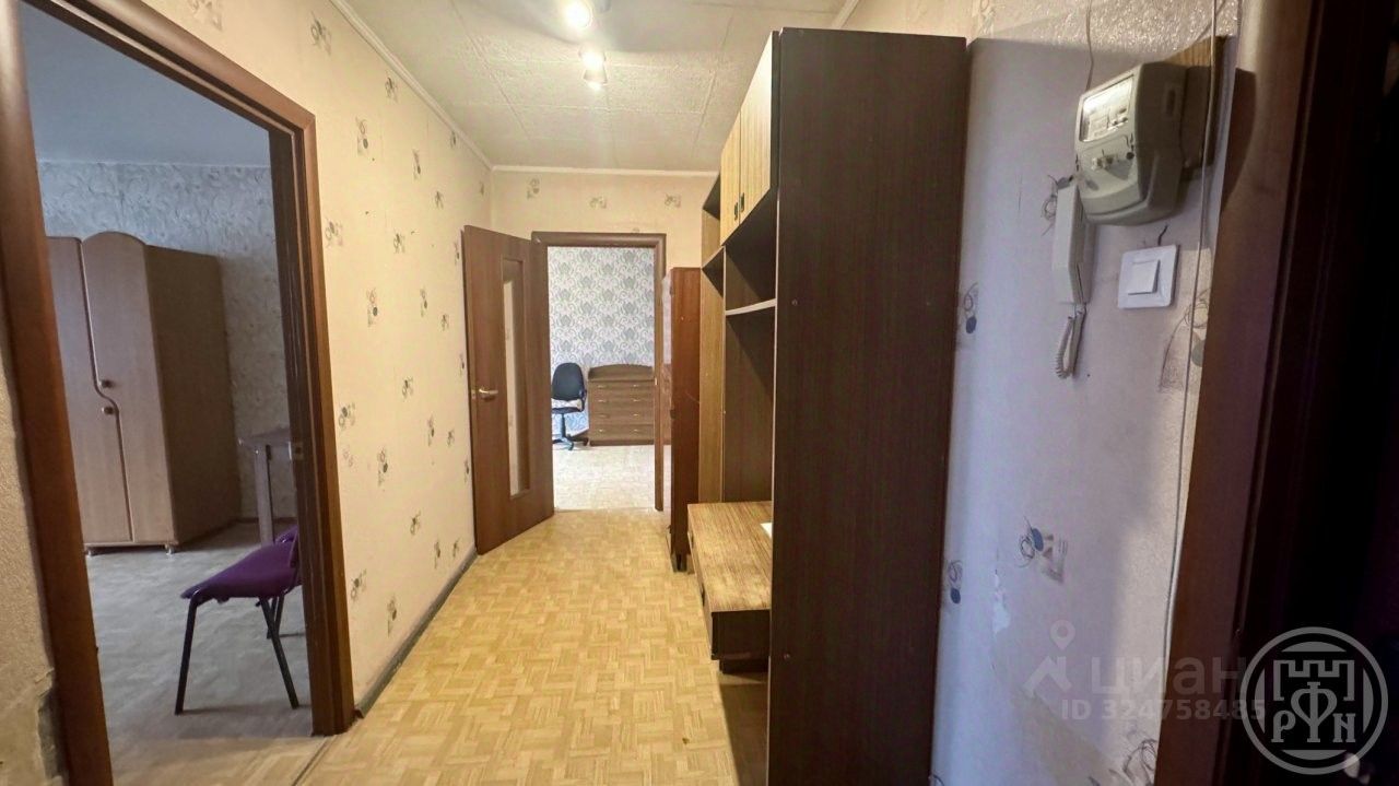 Продажа 2-комн квартиры на вторичном рынке Петергоф, дорога Бобыльская, 57