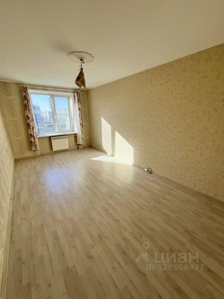 Продажа 2-комн квартиры на вторичном рынке улица Белы Куна, 5