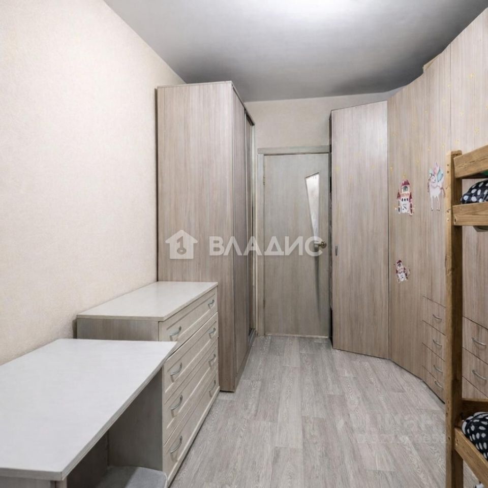 Продажа 2-комн квартиры на вторичном рынке улица Ухтомского Ополчения, 8