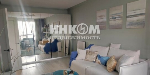2-комн квартира улица Константина Федина,  д. 13