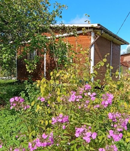 Коттедж/дом Чаща садоводческий массив, Политехник СНТ, 6-я линия