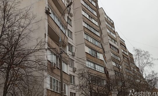 Продажа 2-комн квартиры на вторичном рынке улица Газопровод,  д. 3 к1