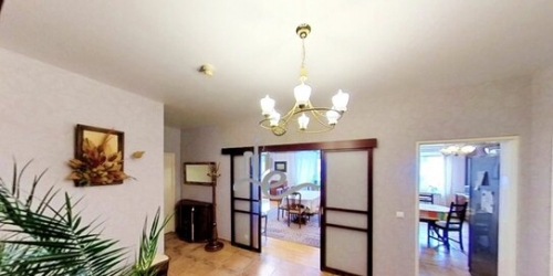 4-комн квартира улица Дунаевского,  д. 7