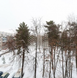 Продажа 2-комн квартиры на вторичном рынке Авиационный, ул Жуковского,  д. 1