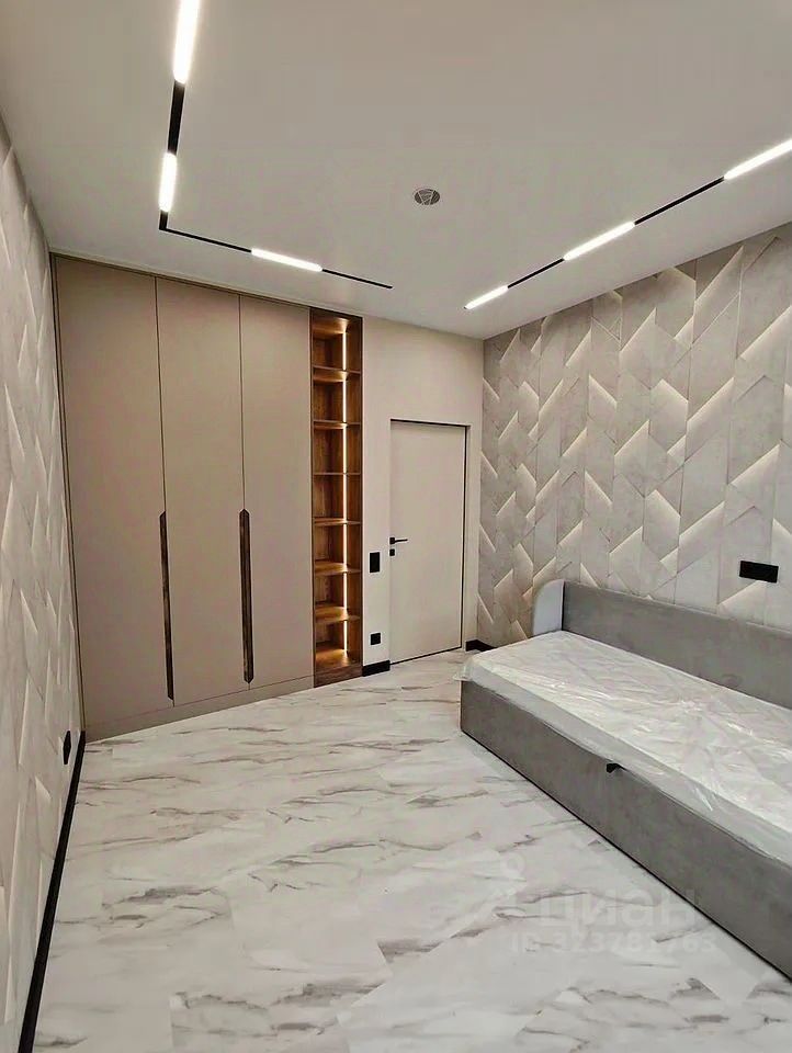 Аренда 3-комн квартиры на вторичном рынке улица Архитектора Щусева, 2к2