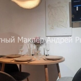 Продажа 1-комн квартиры на вторичном рынке улица Коминтерна,  д. 22 к1