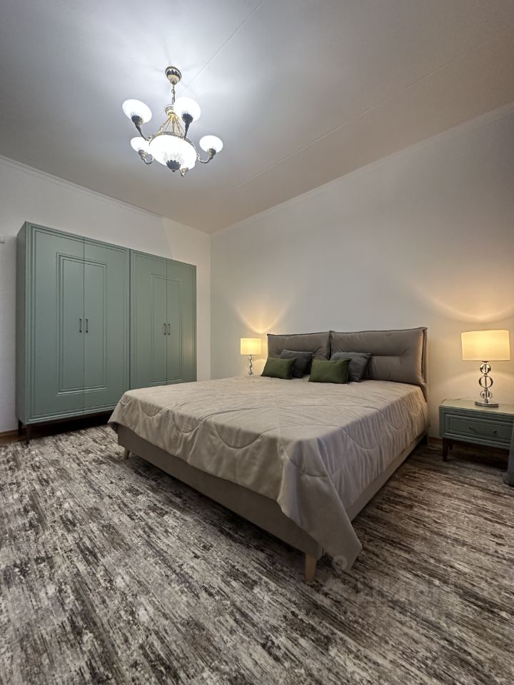 Аренда 3-комн квартиры на вторичном рынке улица Спиридоновка, 12