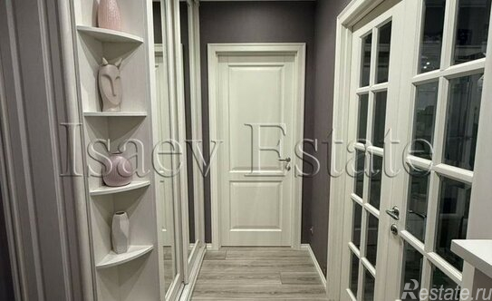 Продажа 2-комн квартиры на вторичном рынке пр-кт Вернадского,  д. 10,  к. 2