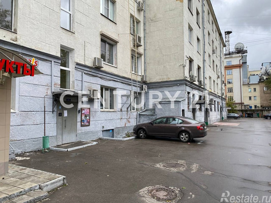 Продажа 3-комн квартиры на вторичном рынке 5-я Ямского Поля ул,  д. 23к1